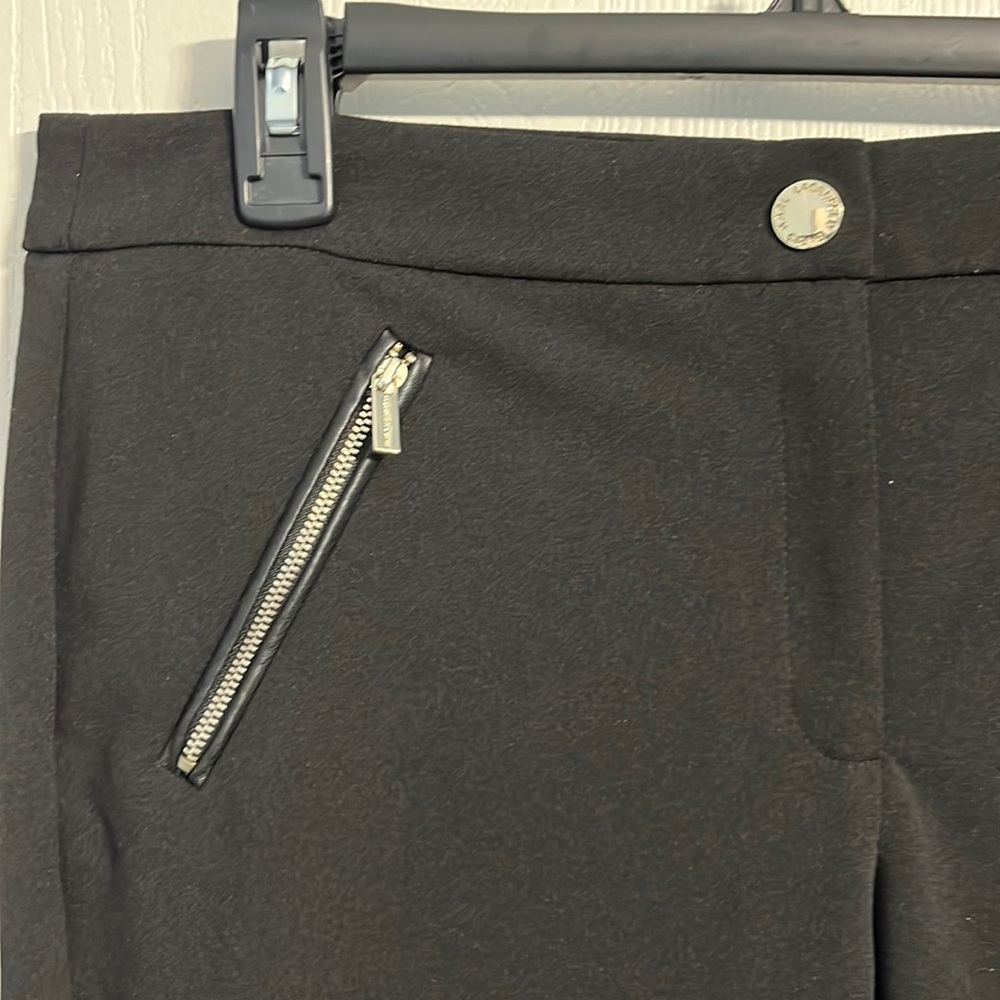Karl Lagerfeld Womens black dress pants. Two angled zipper pockets on the front - Picture 2 of 4